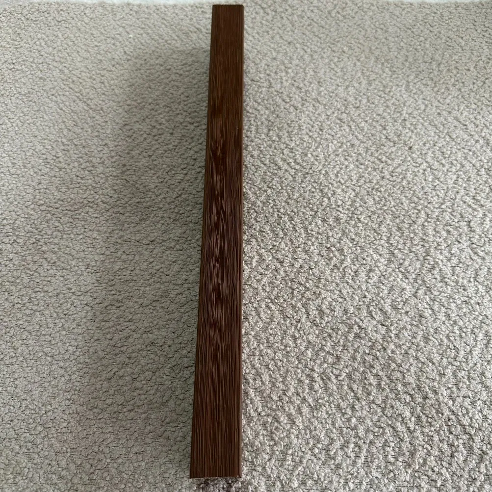 Compact Design WPC Louver 50mm Blade Width 30mm Profile Fundamental Airflow Management