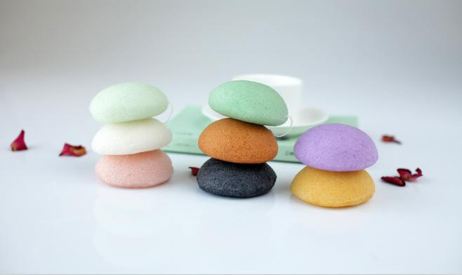 100% Organic Colourful Konjac Facial Cleaning Sponge