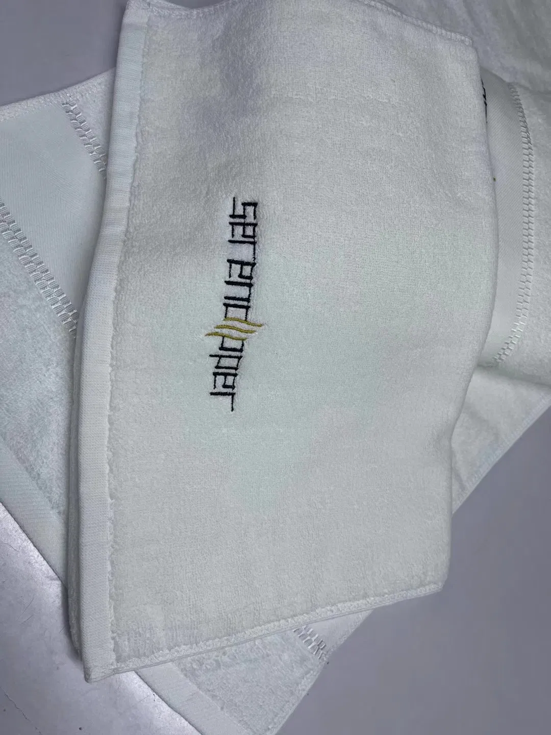 100% Cotton Towels for Hotel Usage or SPA with Custom Logo