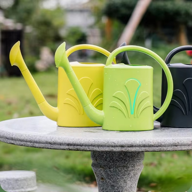 Inexpensive 4L High-Strength Everyday Use Plastic Garden Supplies Garden Tools Watering Can