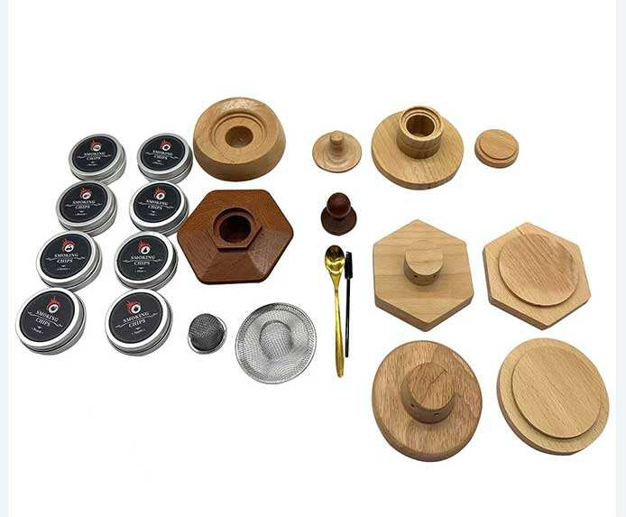 Whiskey Cocktail Smoker Kit with Torch Smoker Infuser Wood Chips for Wood Wine Glass Topper Wood Bars Sets