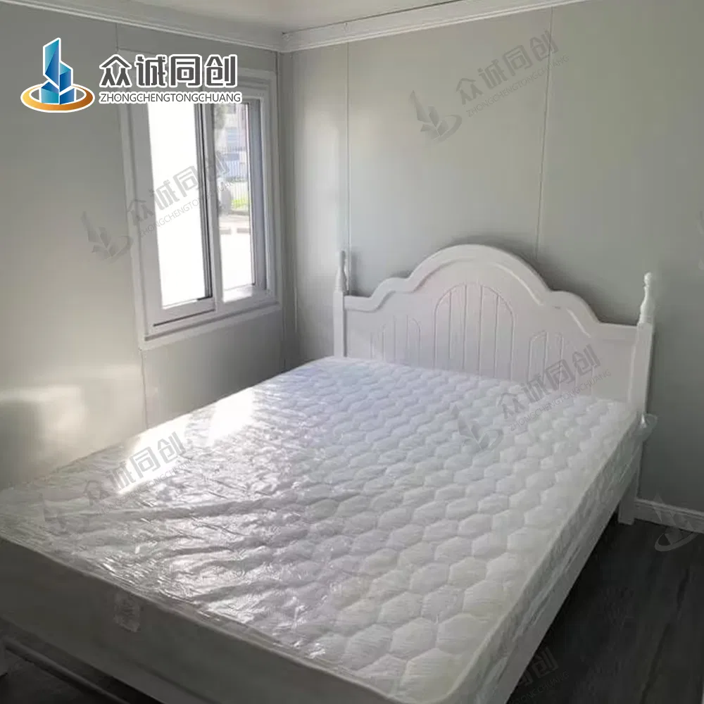 Fireproofing Hotel with Titanium-Magnesium Alloy Material for Living