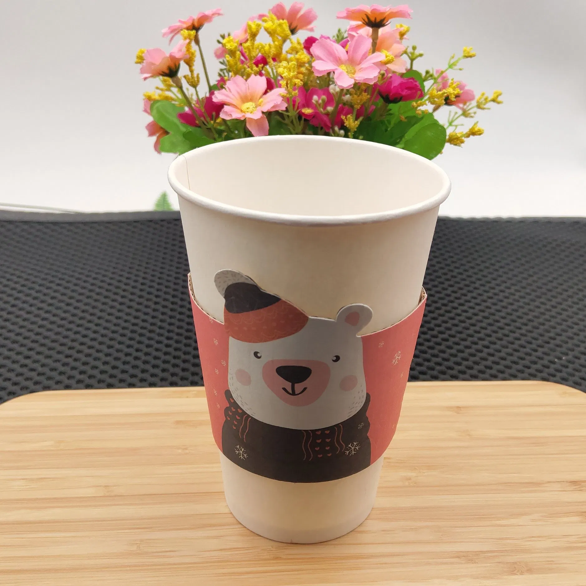 Бумажные стаканчики для кофе и напитков на заказ