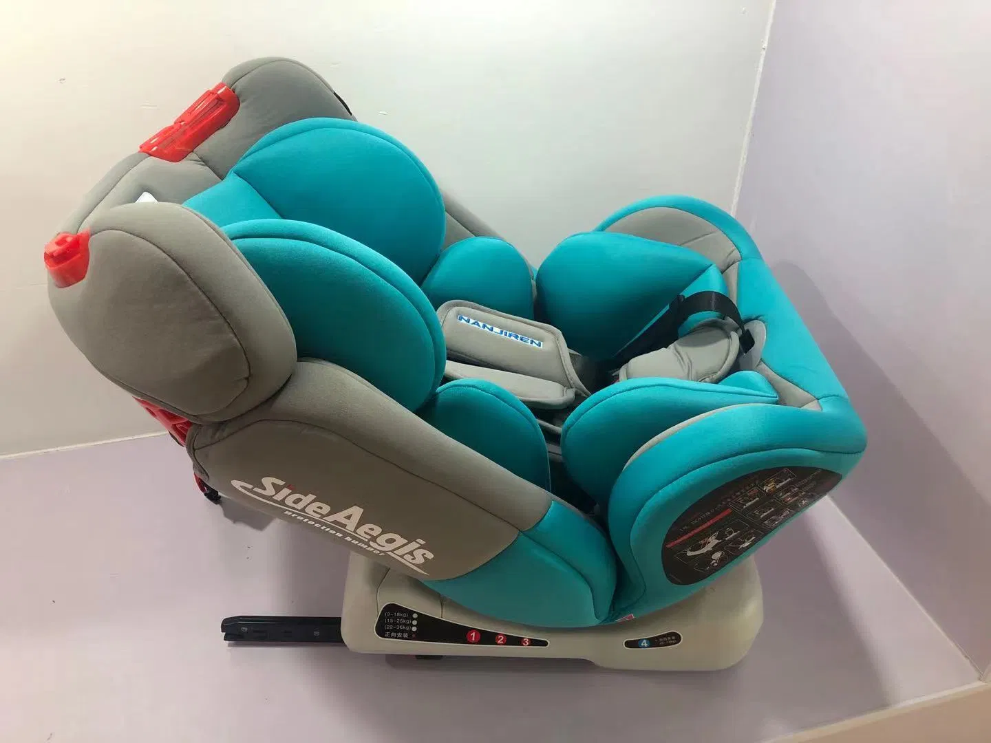 China Group 0+1/2/3 Baby Car Seat/Baby Seat/Booster Seat with Ecer44/04 Certificate