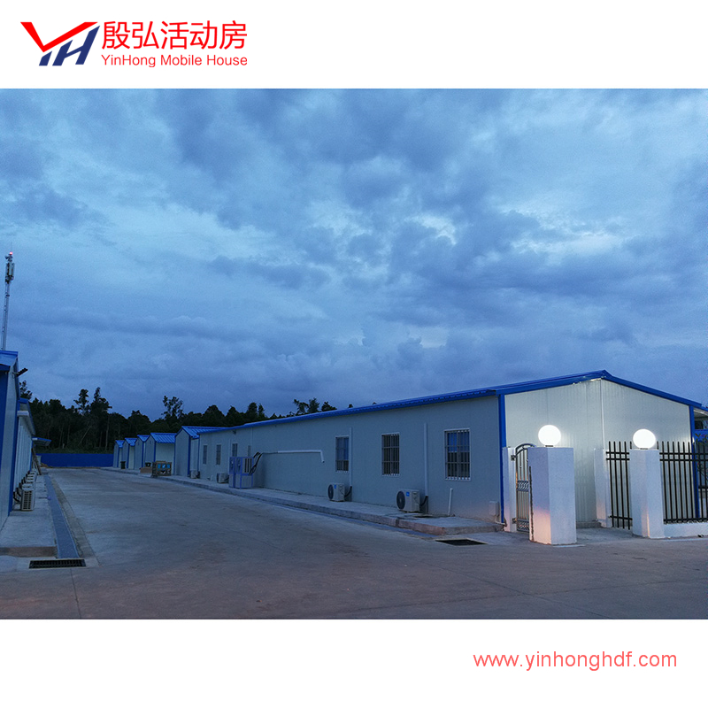 T House Steel Structure Prefab House/Prefabricated Building/ Prefabricated House for Living