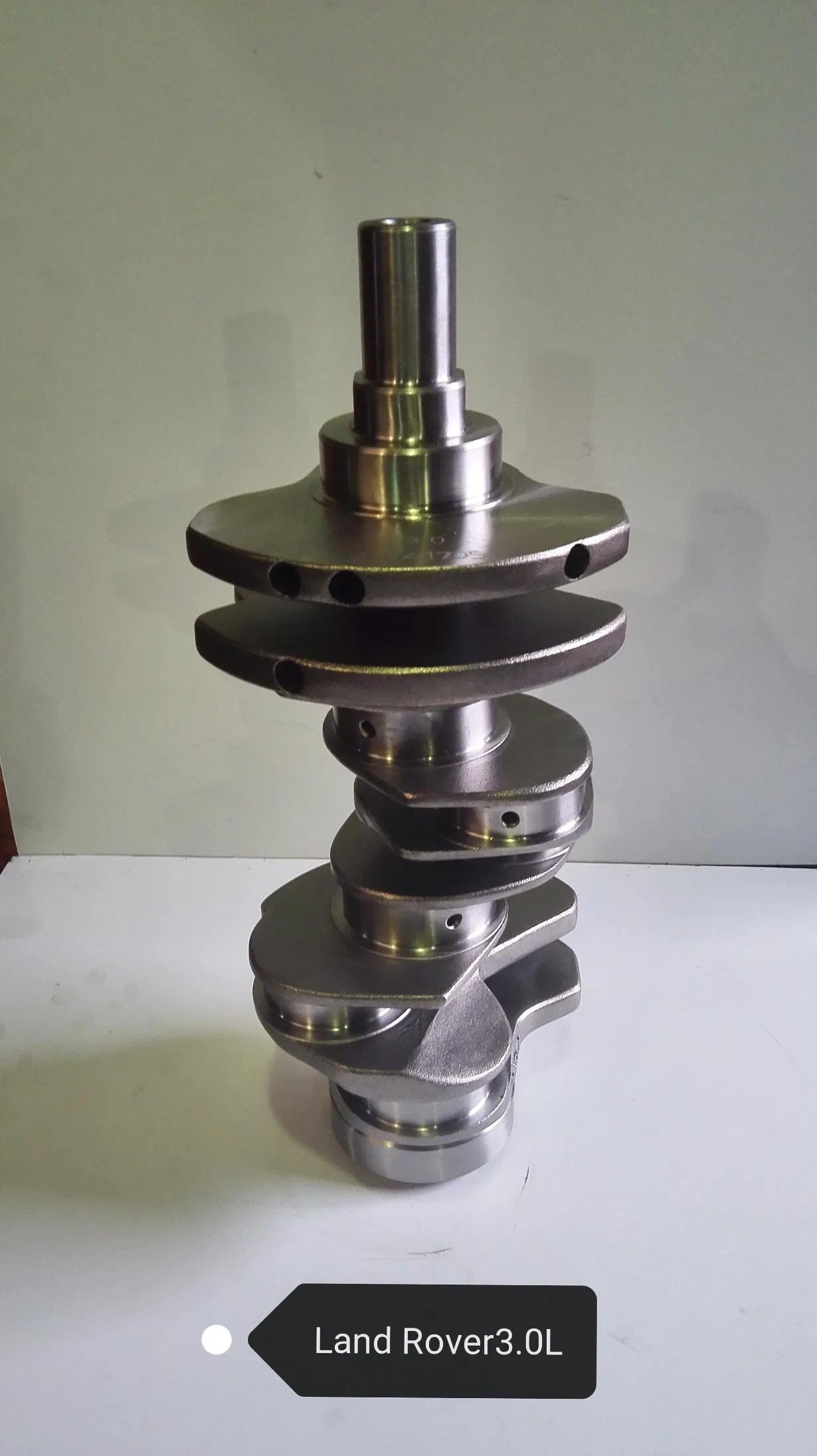 Распредвал 6HK1 для грузовиков и тракторов