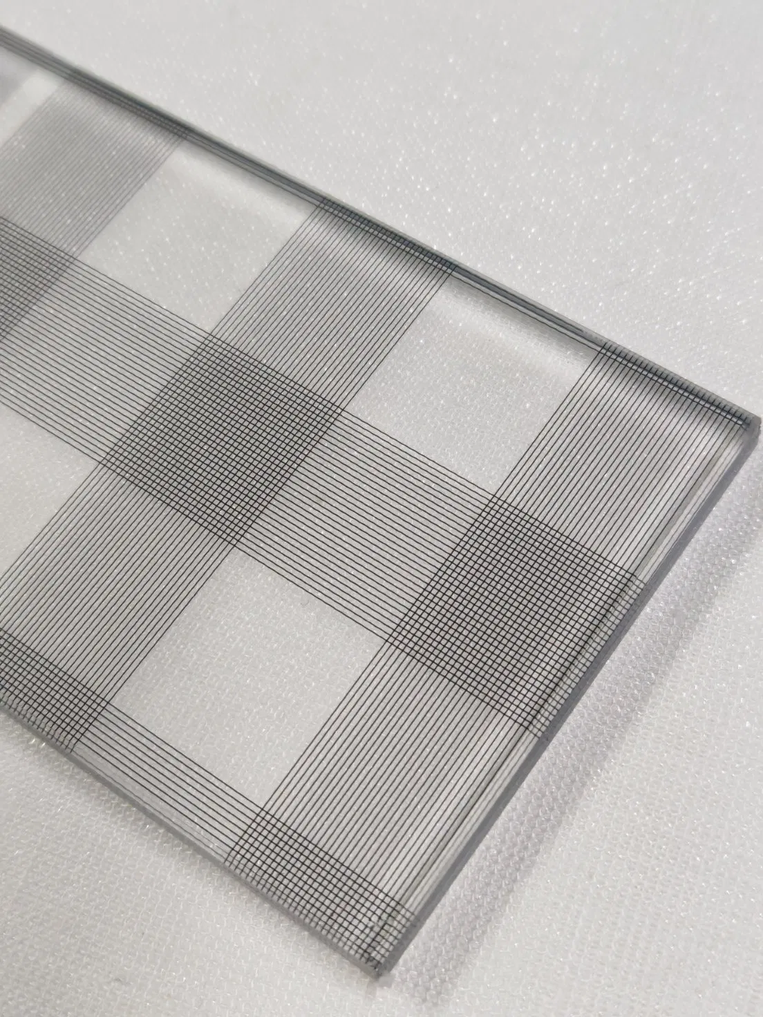 High-Quality Mesh Glass Fabric for Innovative Design Solutions