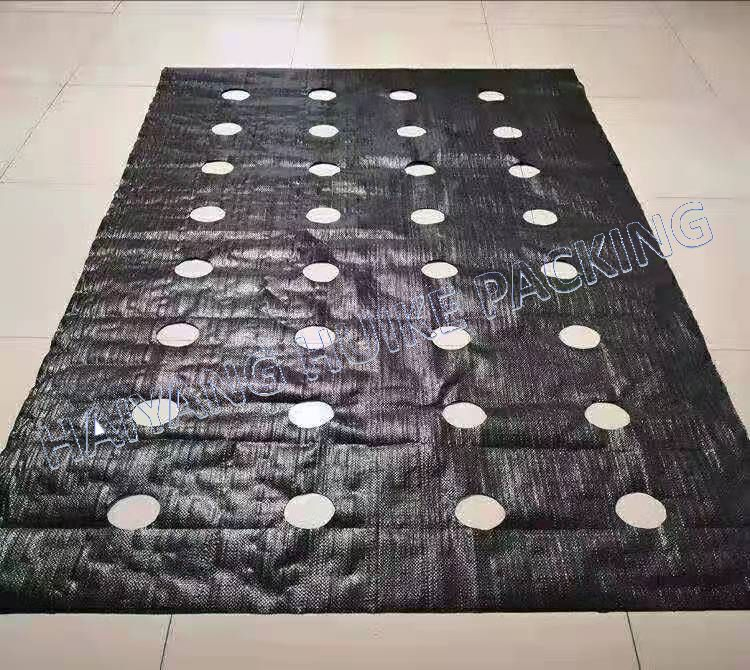 PP PE Material Plastic Weed Control Mat Weed Barrier