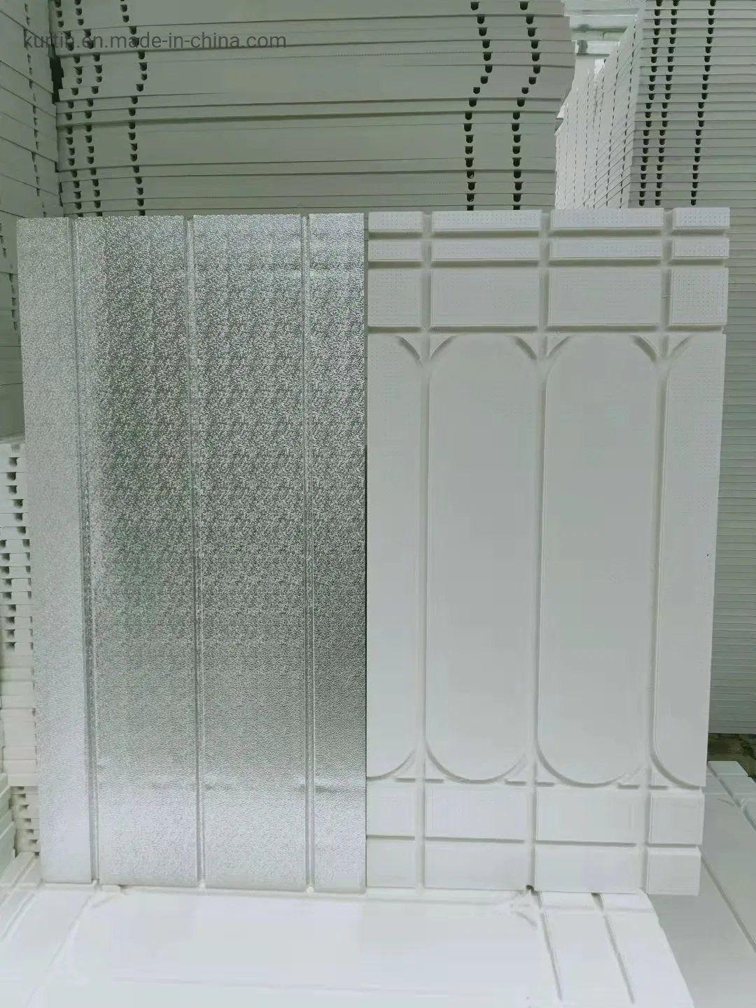 Grooved Underfloor Hydronic Heating System with Aluminum EPS XPS Insulation Board with High R Value