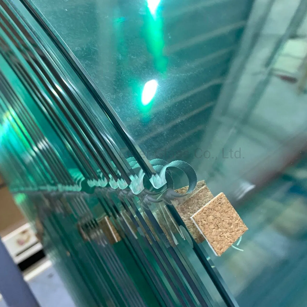 Smart Glass Tempered Glass Factory Tempered Glass Green Laminated Glass Triangle Glass Float Glass Factory Price