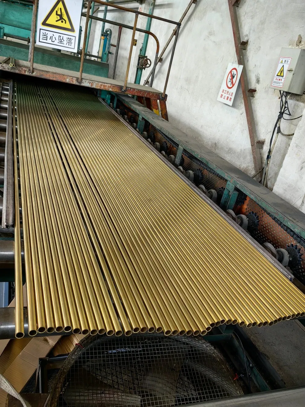 Copper Tube Brass Tube C68700 Brass Pipe ASTM B135 Copper Tubing Seamless Brass Tube