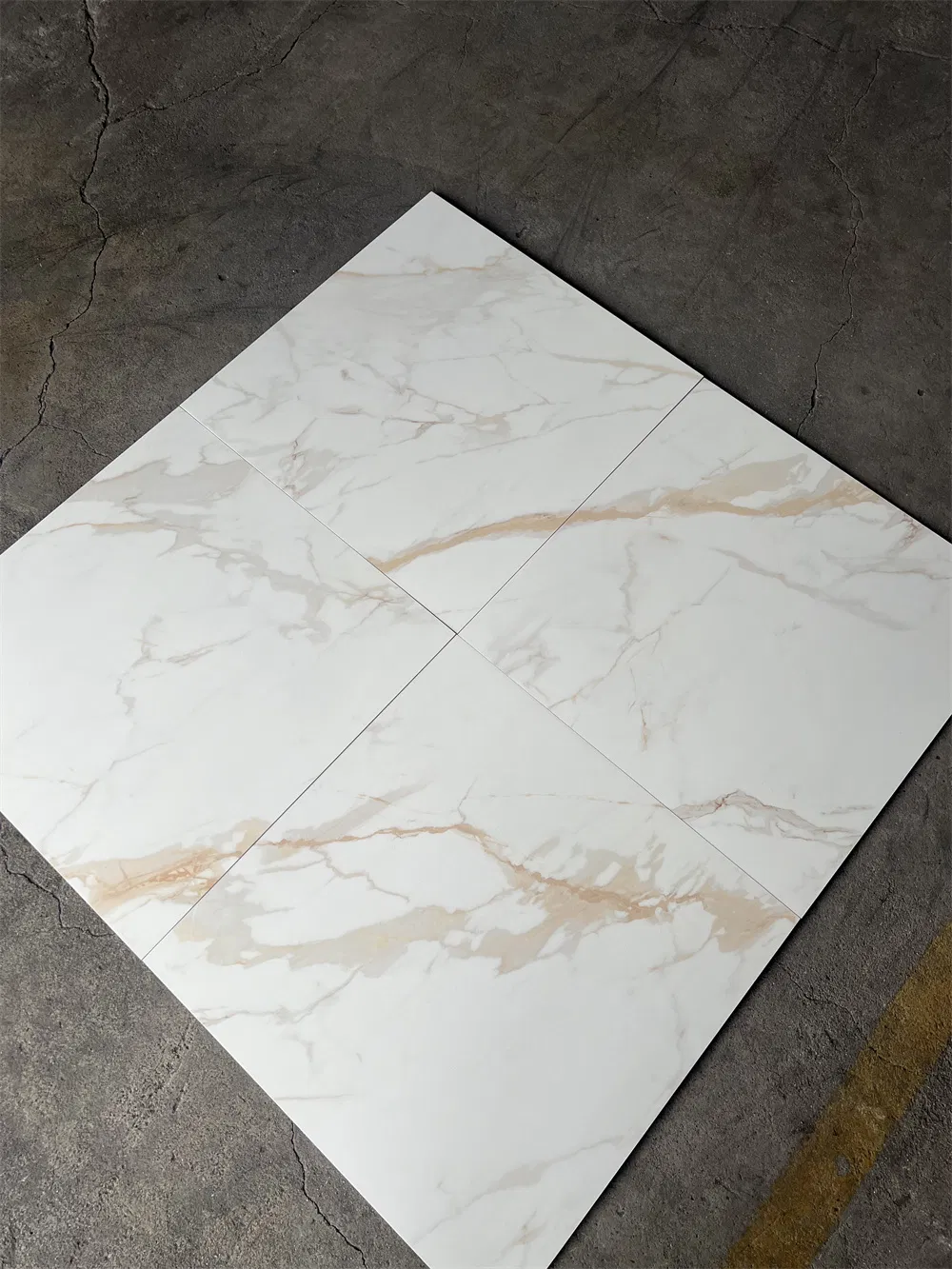 Керамическая плитка под мрамор 600x600 мм, антискользящая