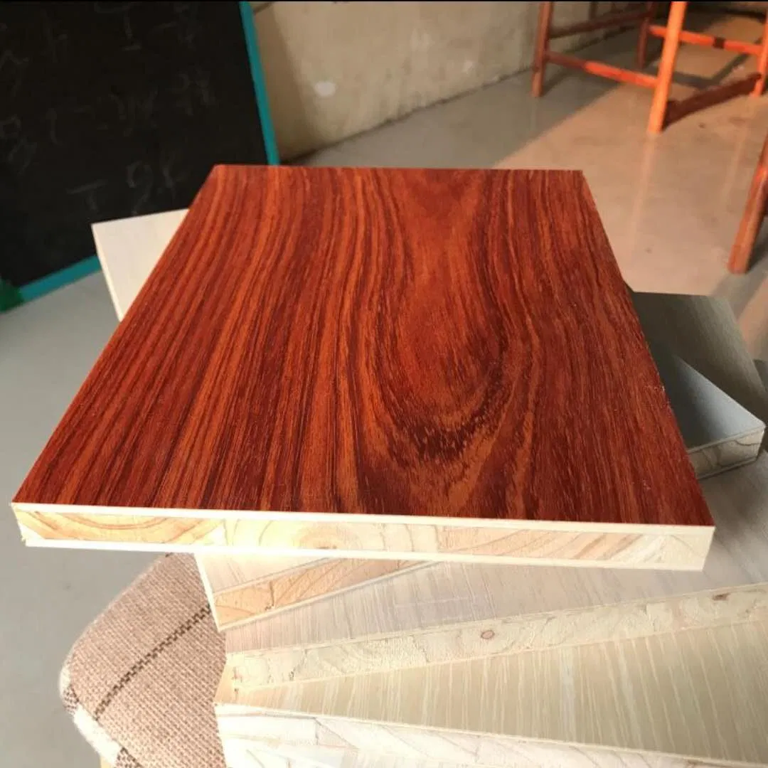 18mm White Melamine Faced Wood Blockboard Panel for Furniture & Interior Use