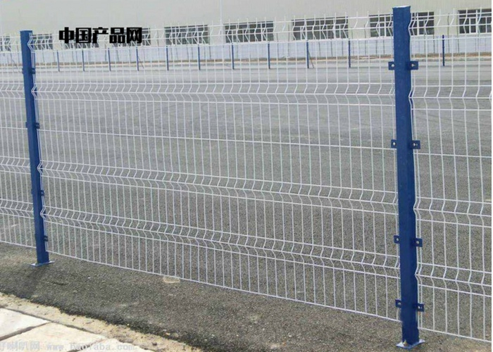 PVC Coated Trangle Bnding Fence/PVC Curved Bending Trangle Fencing/Customized Safety Fencing