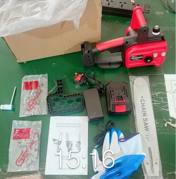 Portable Mini Battery Chainsaw for Easy One-Handed DIY Tasks