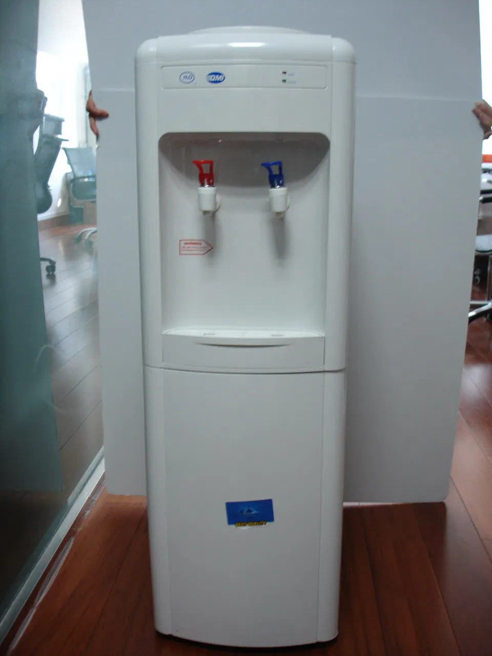Vertical White Water Dispenser with Hot and Cold Water (VA)