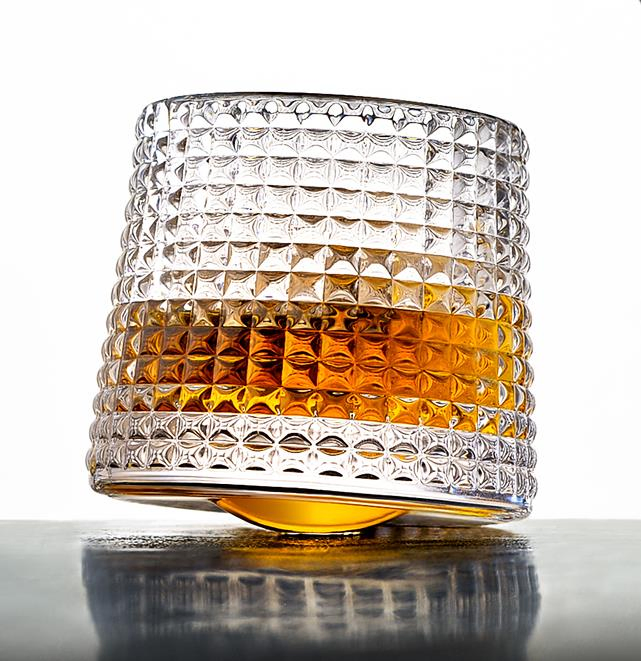 Round 150ml Lead Free Decorative Cyrstal Rocking Whiskey Glasses Wholesale