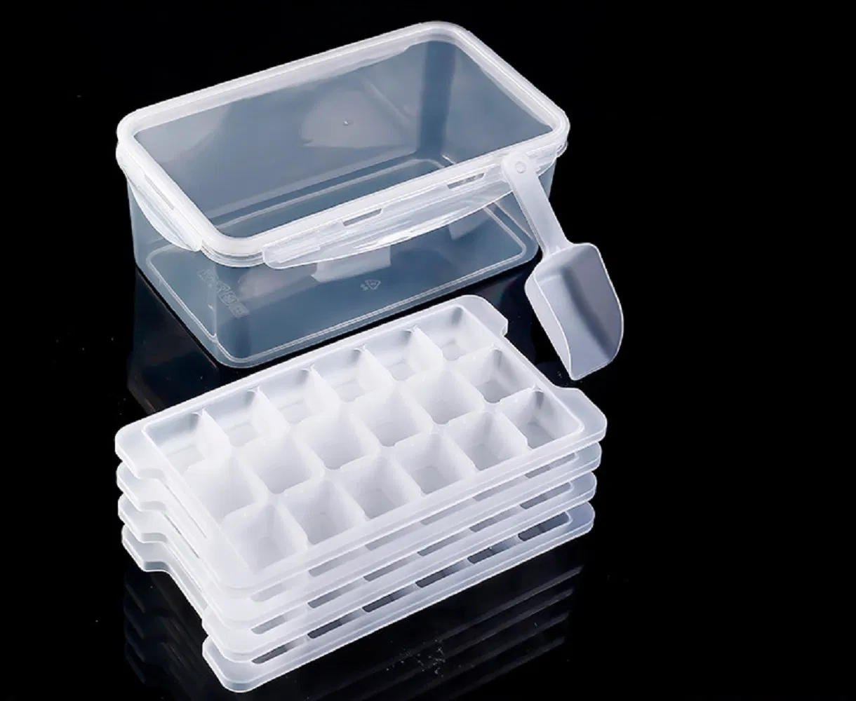 Форма для льда с крышкой и совком, 18 кубиков