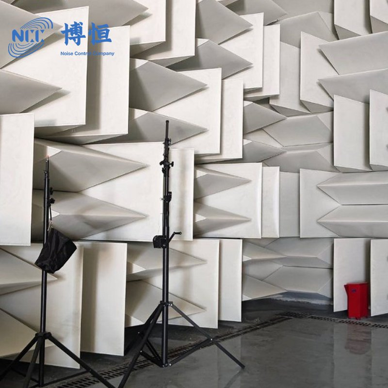 Anechoic Chamber - Laying Sound-Absorbing Wedge on The Inner Wall