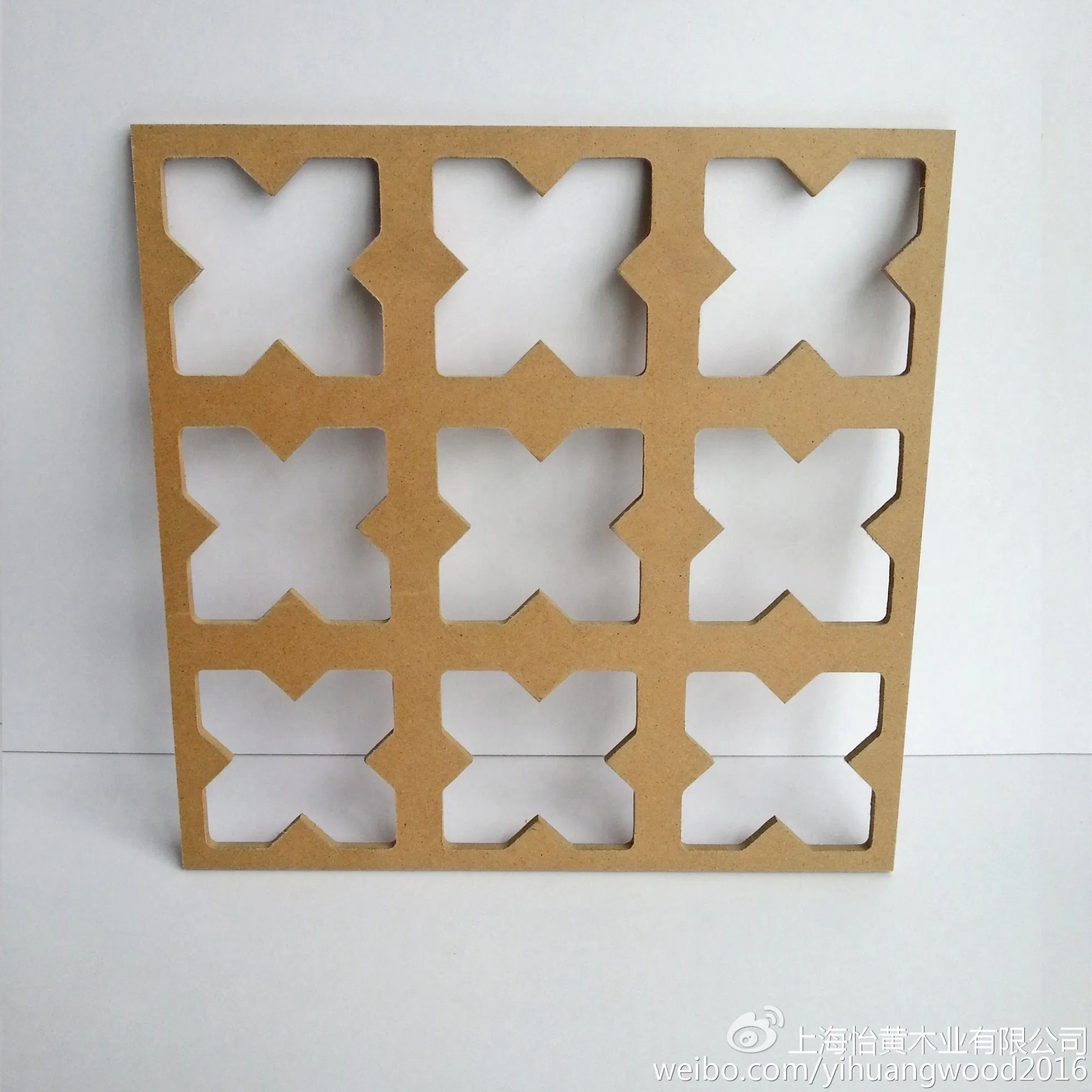 Supply 12mm HDF/MDF Wood for Door, Cabinet, Flooring