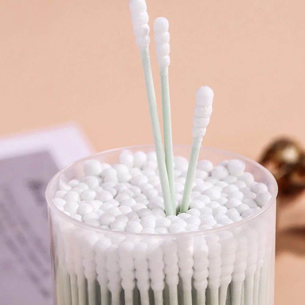 200 Cotton Swabs