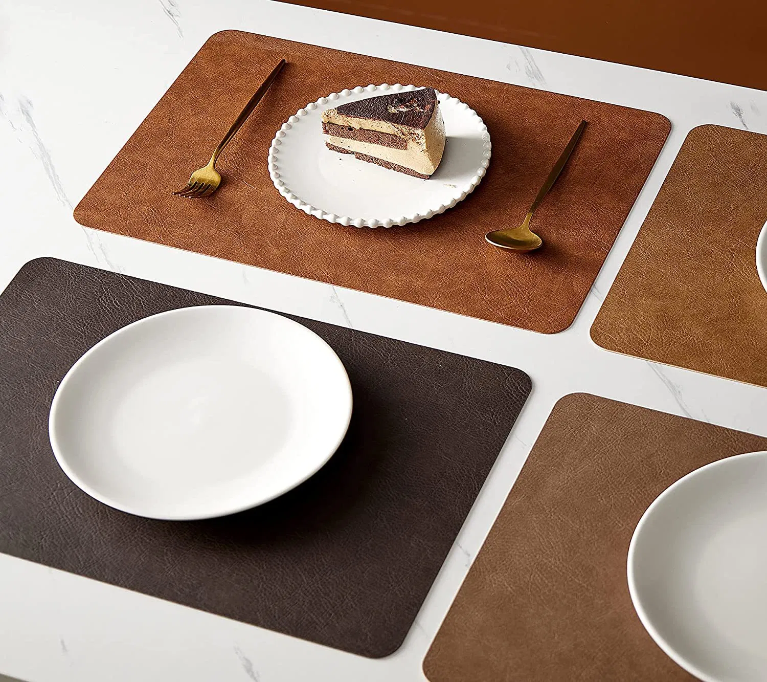 Table Mat - Faux Leather Waterproof Dinner PVC Placemats for Dining Room, Coffee Table, Desk, Bar, Easy to Wipe off, Heat & Stain Resistant