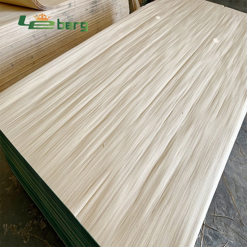 White Engineered Poplar Veneer/EV Veneer /Recon Veneer Thickness 0.1-1mm
