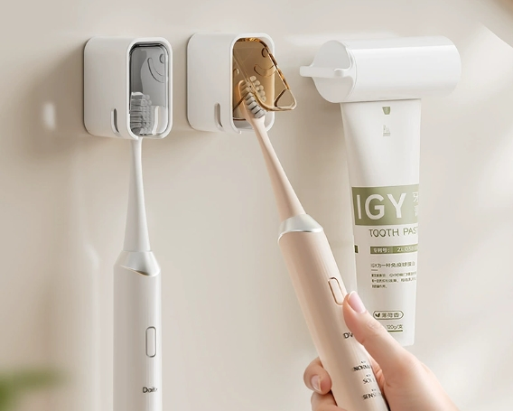 Simple Wall-Mounted Toothbrush Holder with Lid, Dustproof and Suitable for Electric