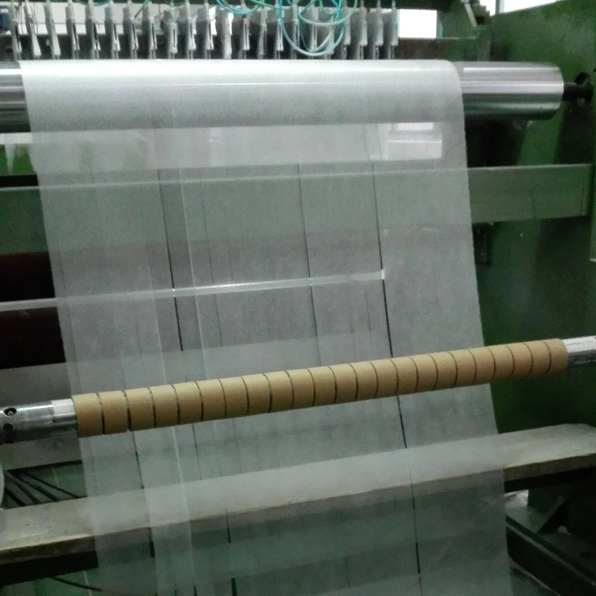 5cm Width 30GSM Fiberglass Tissue for Winding Pipe