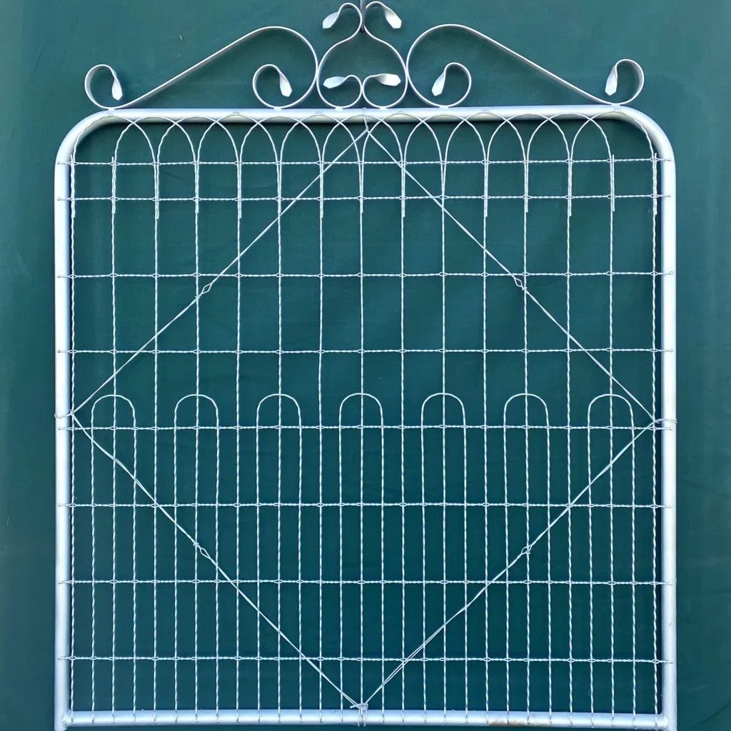 PVC Garden Border Fence 10 Metre X 400mm Green Decorative Lawn Edging Garden