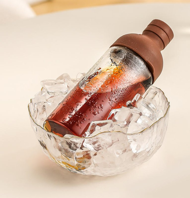 450ml Borosilicate Water Glass Bottle Cold Brew Glass Drinking Bottle with Silicone Lid and Infuser