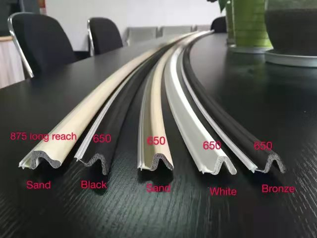 Sound Insulation and Noise Reduction PU Wood Door Sealing Weatherstripping Seal