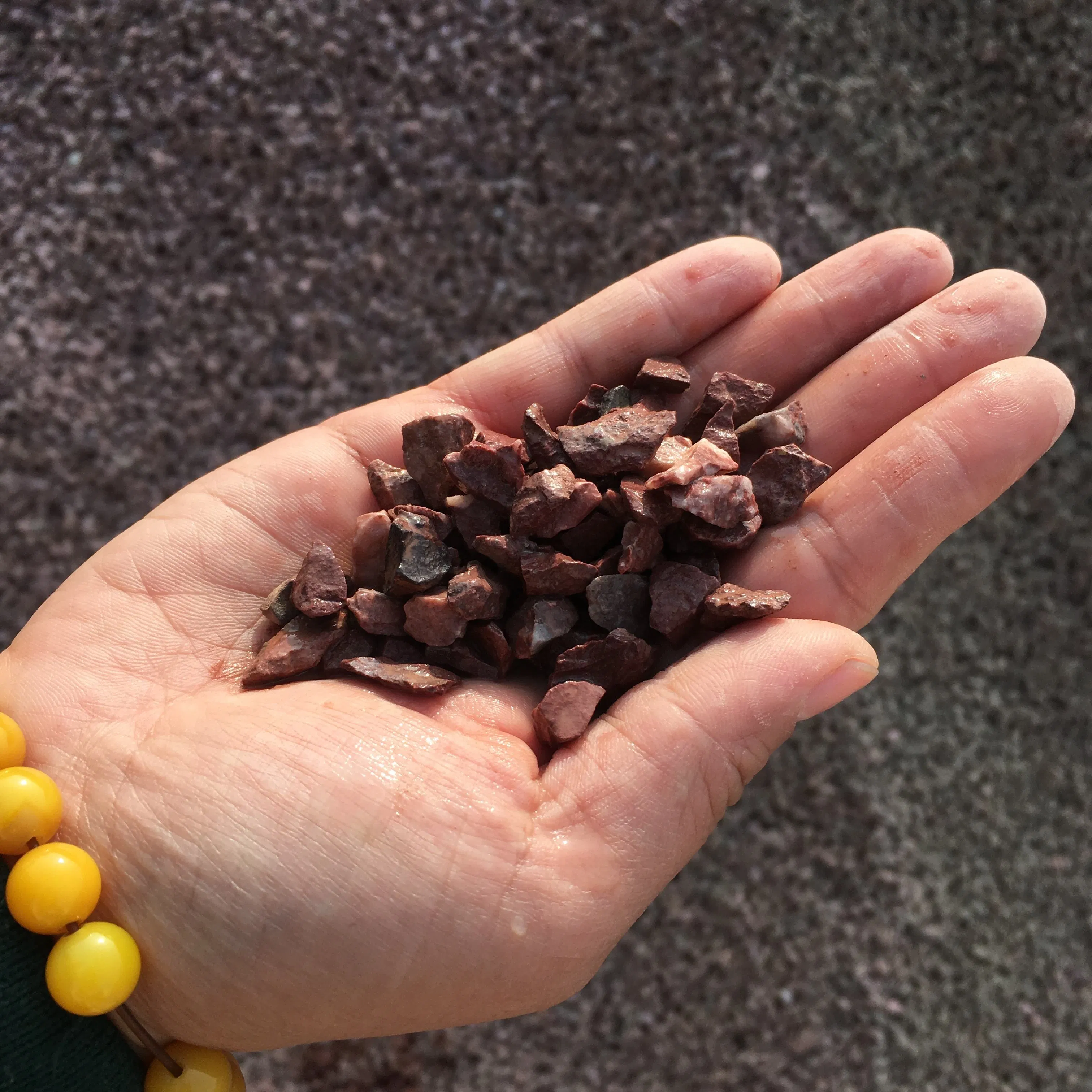 Pebbles Washed Colored Crushed Stones Permeable Surfaces Terrazzo Park Paving Garden Landscaping