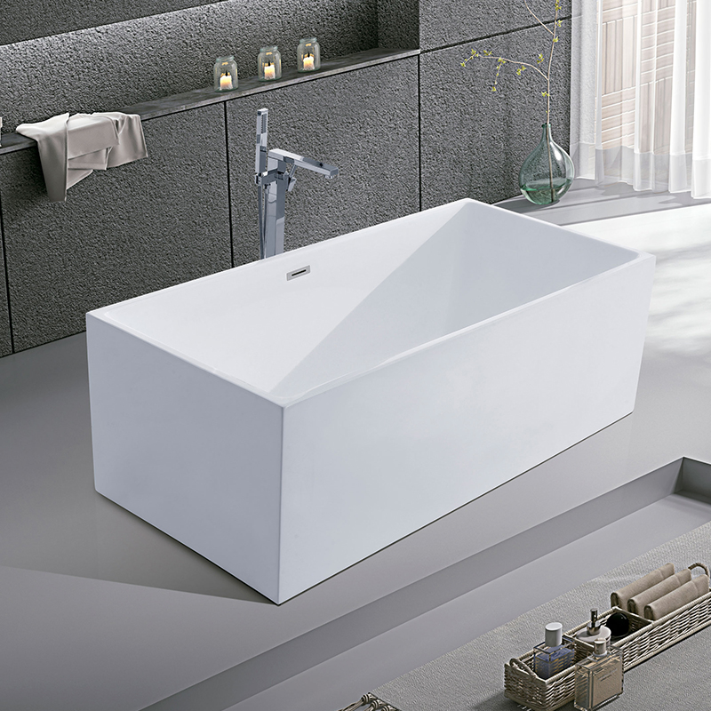 Прямоугольная акриловая ванна белая с черным