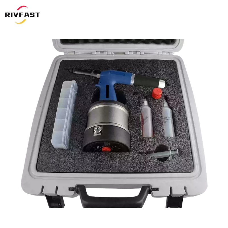 Пневматическая заклепочная машина M4-M12