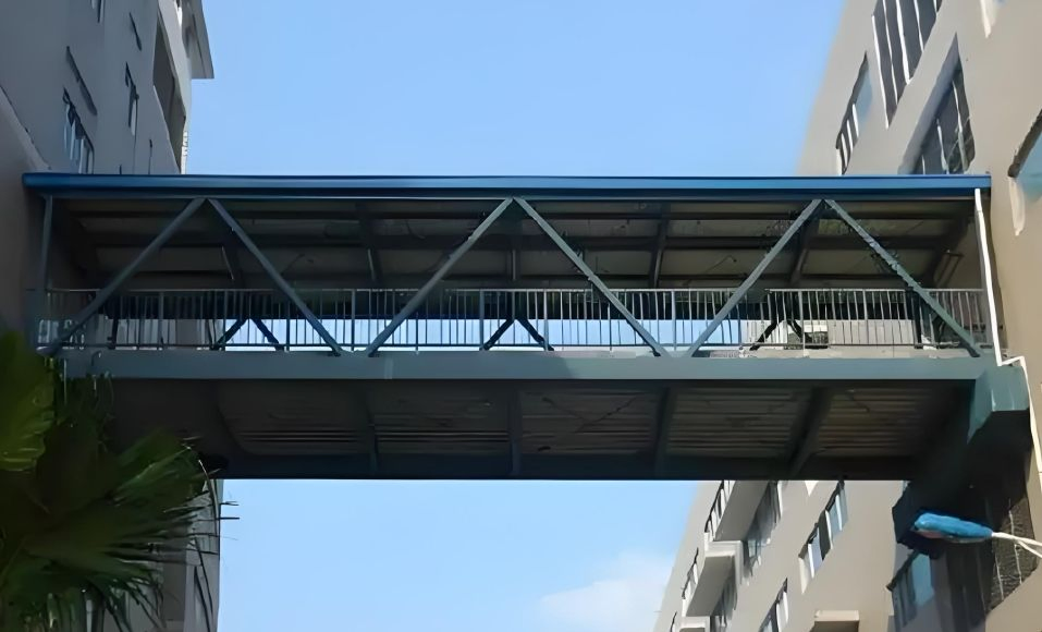 Aerial Steel Structure Corridor/Angle Steel Truss Constructions/High Strength-to-Weight Ratio