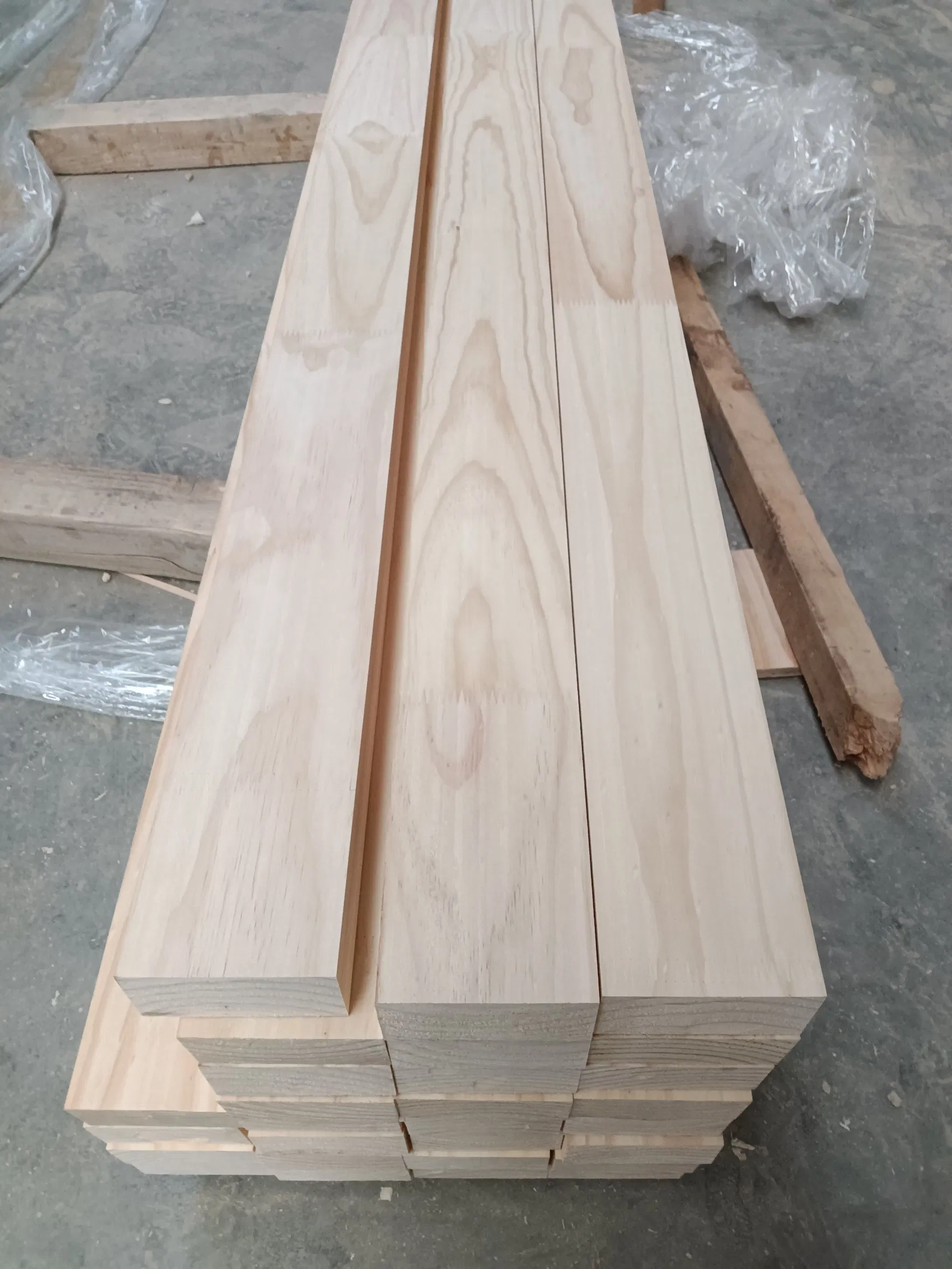 FSC CE Certificated 10mm 40mm Pine Poplar Paulownia Wood Finger Jointed Board
