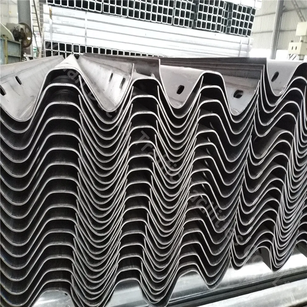 Hot DIP Galvanized W Beam Highway Guardrail Customized Steel Traffic Crash Barrier for Road Safety
