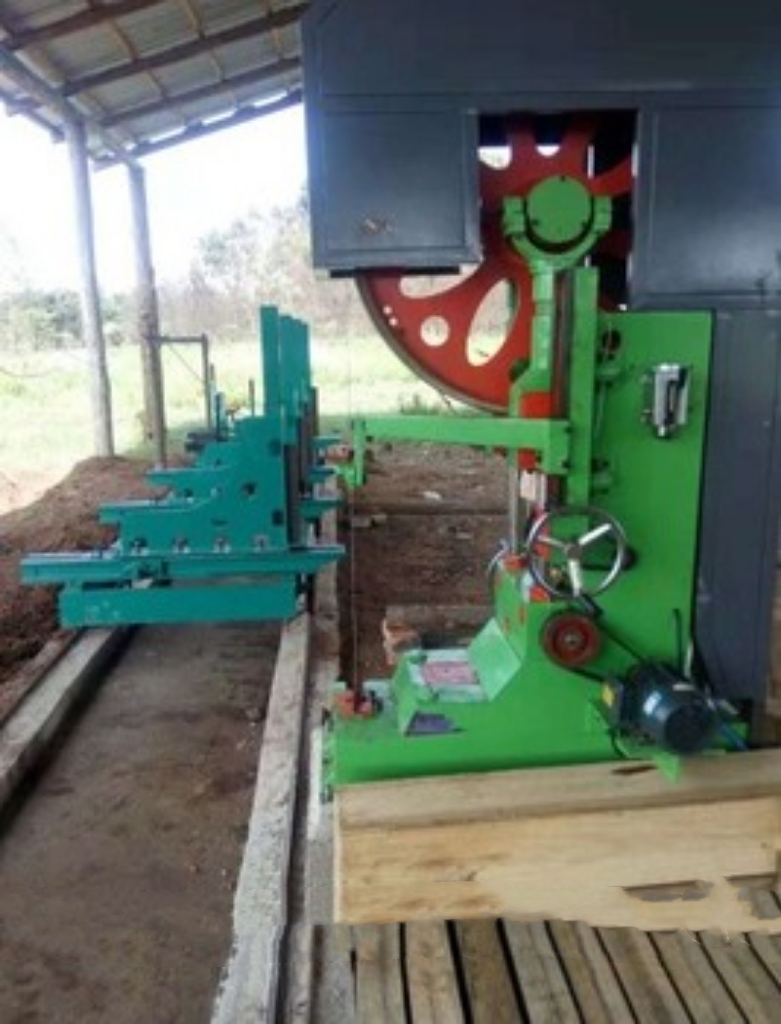 Ленточная пила вертикальная со столом настольная