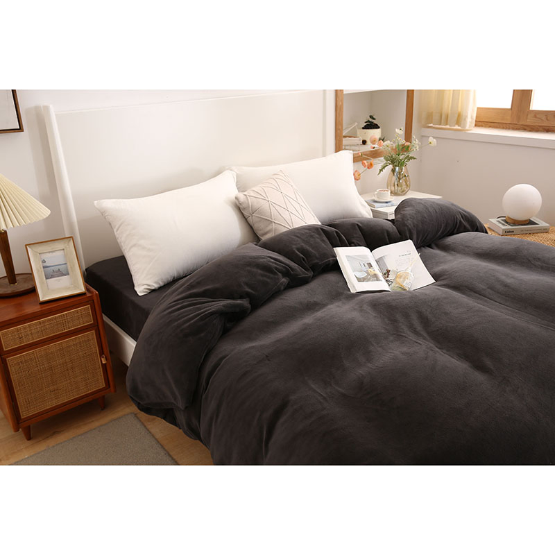 Thick Flannel Bedding Set 4PCS Fleece Velvet Duvet Cover Soft Queen King Size Winter Bed Sheet Velvet Bedding Set