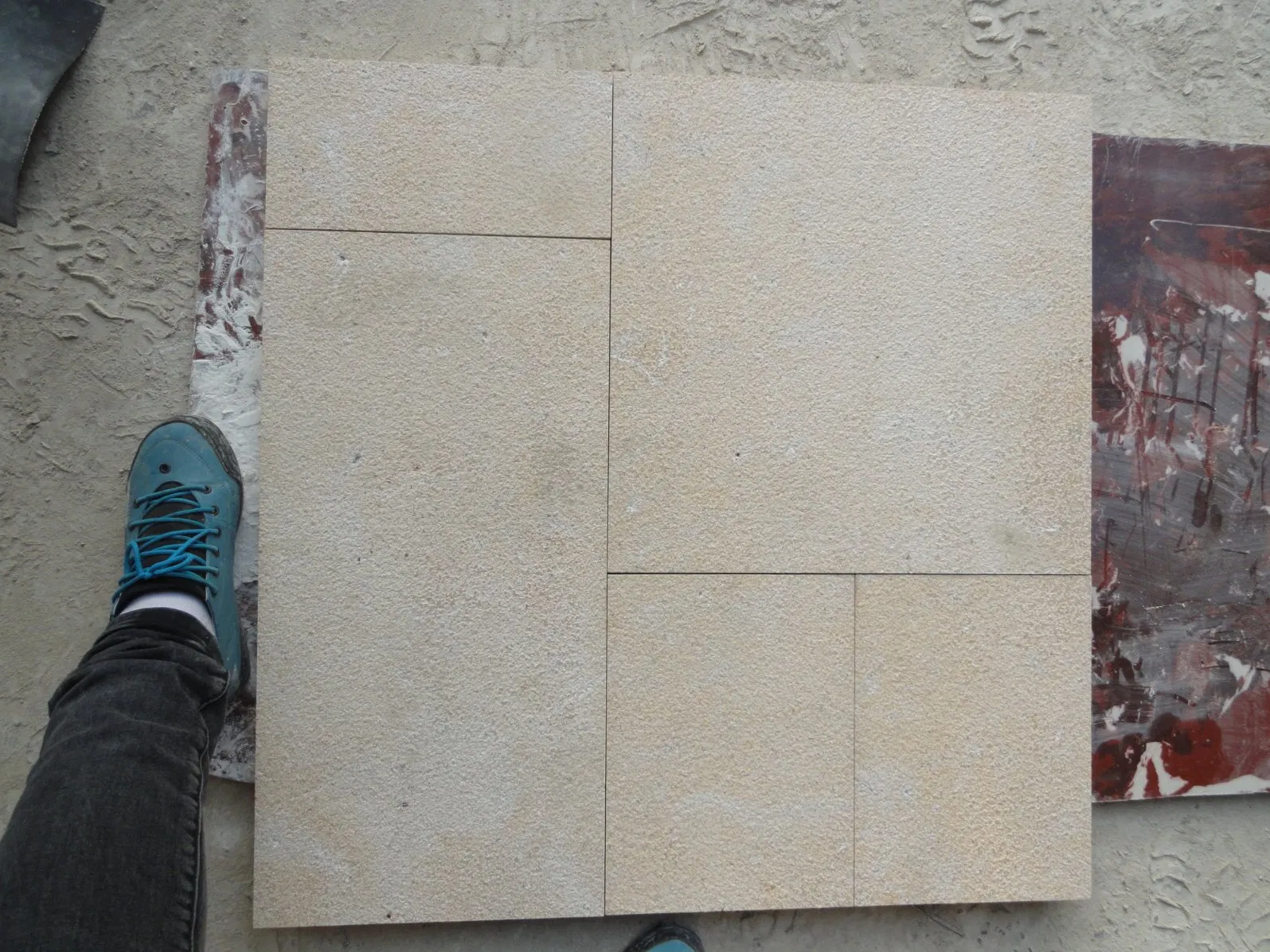 French Pattern Floor Paver European Classical Type Beige Limestone Honed or Bushhammered