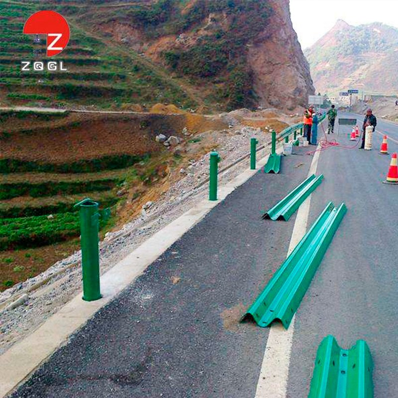Road Safety Hot DIP Galvanized W Beam Three Beam Barrier Guardrail