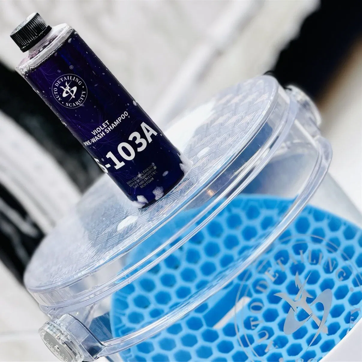 Scarcity 5 Gallons Car Wash Bucket Dolly Trailer