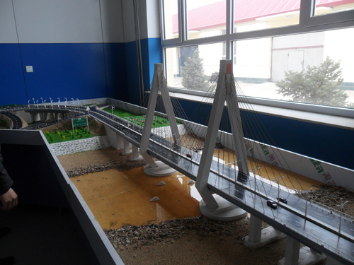 3D High-Quality Customized Bridge Building Model with Lighting Display