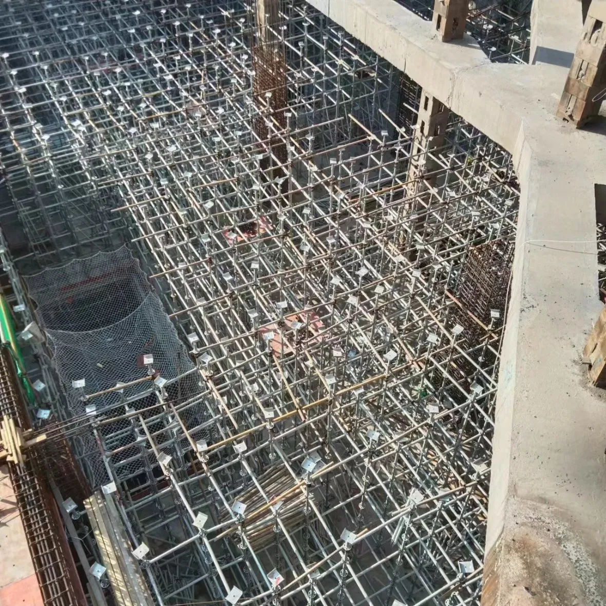 Hunan Inno Ringlock Steel Scaffolding System with Q235 Ledger Components