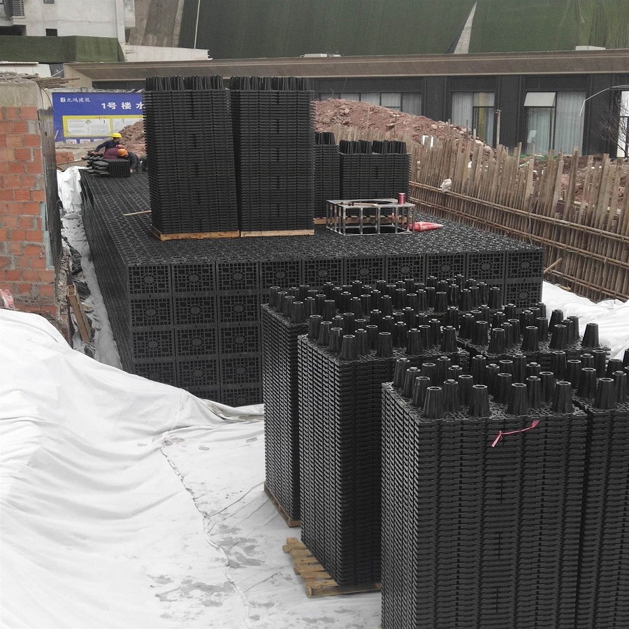 Environmental Project Rainwater Harvest Piece Splicing Urban Garden, Water Recycling