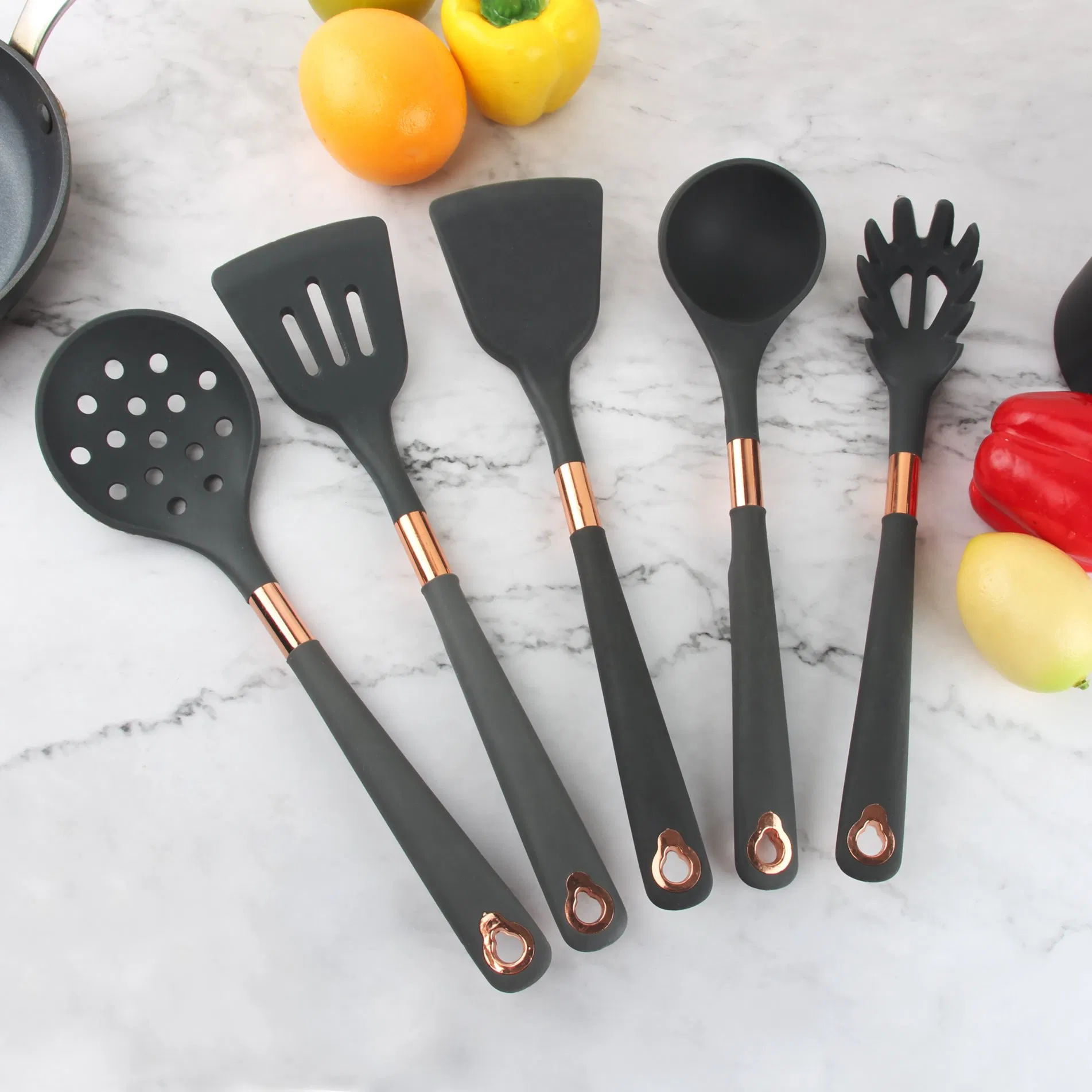 Hot Selling 5 in 1 Silicone Kitchen Accessories Kitchenware Cooking Tools Household Utensils Set