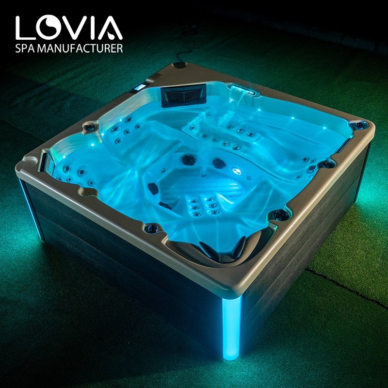 Гидромассажная ванна Balboa на 6 человек с джакузи