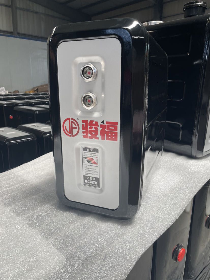 Low Cost Hydraulic Oil Tank for HOWO Sitrak Truck