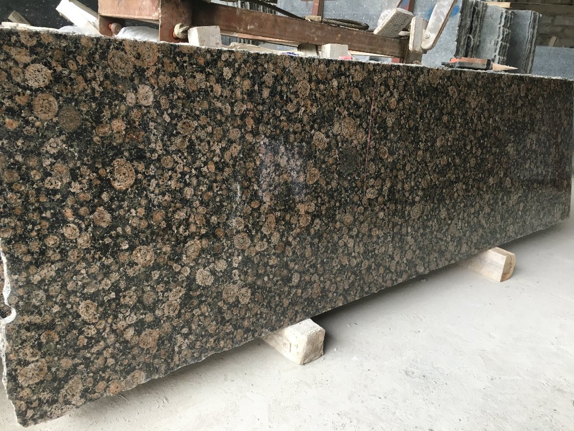 Natural Stone black/white/grey polished/honed/flamed/Brushed/Sawn Baltic Brown Granite Slabs for interiors/ exterior/outdoor floor/wall